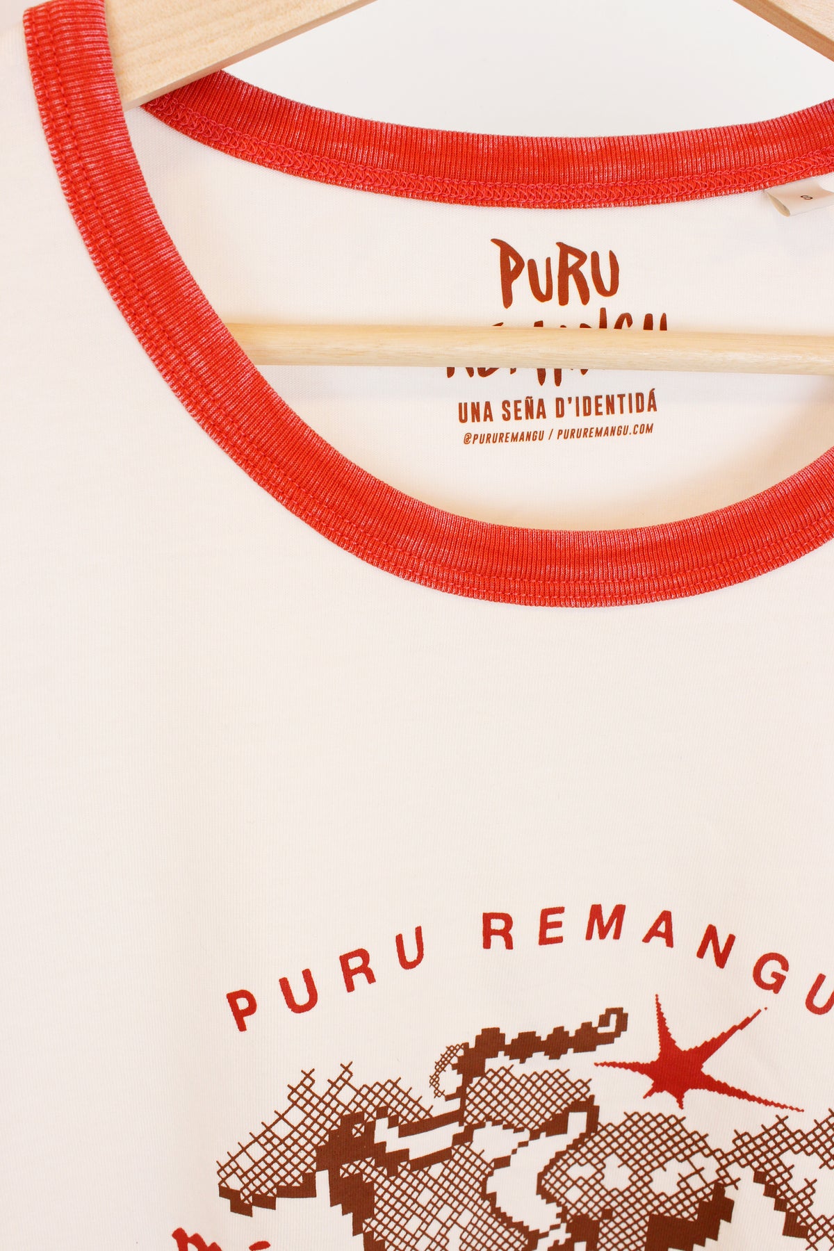 Camiseta Más Llibre - Muyer