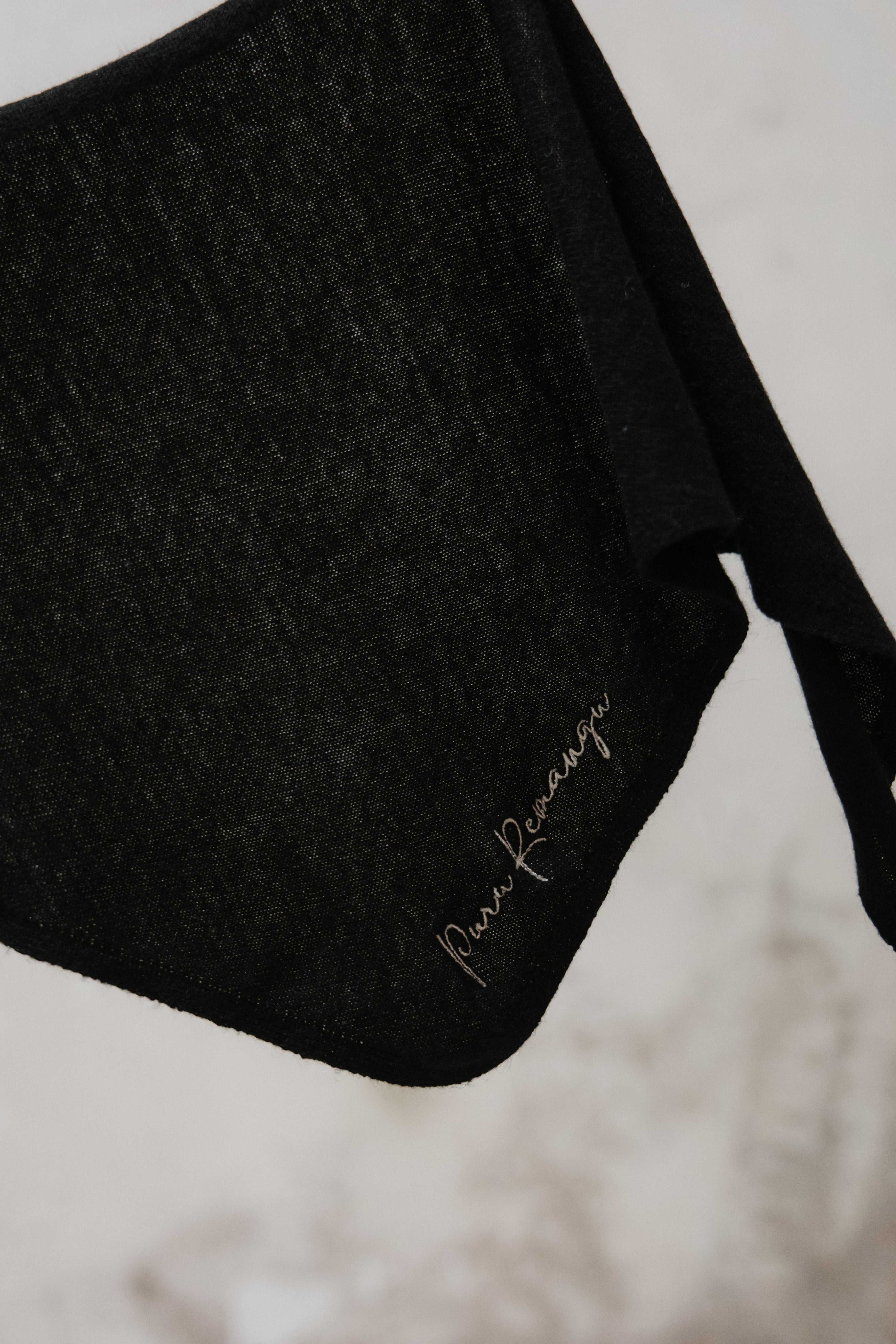 Mini Bufanda - Negra