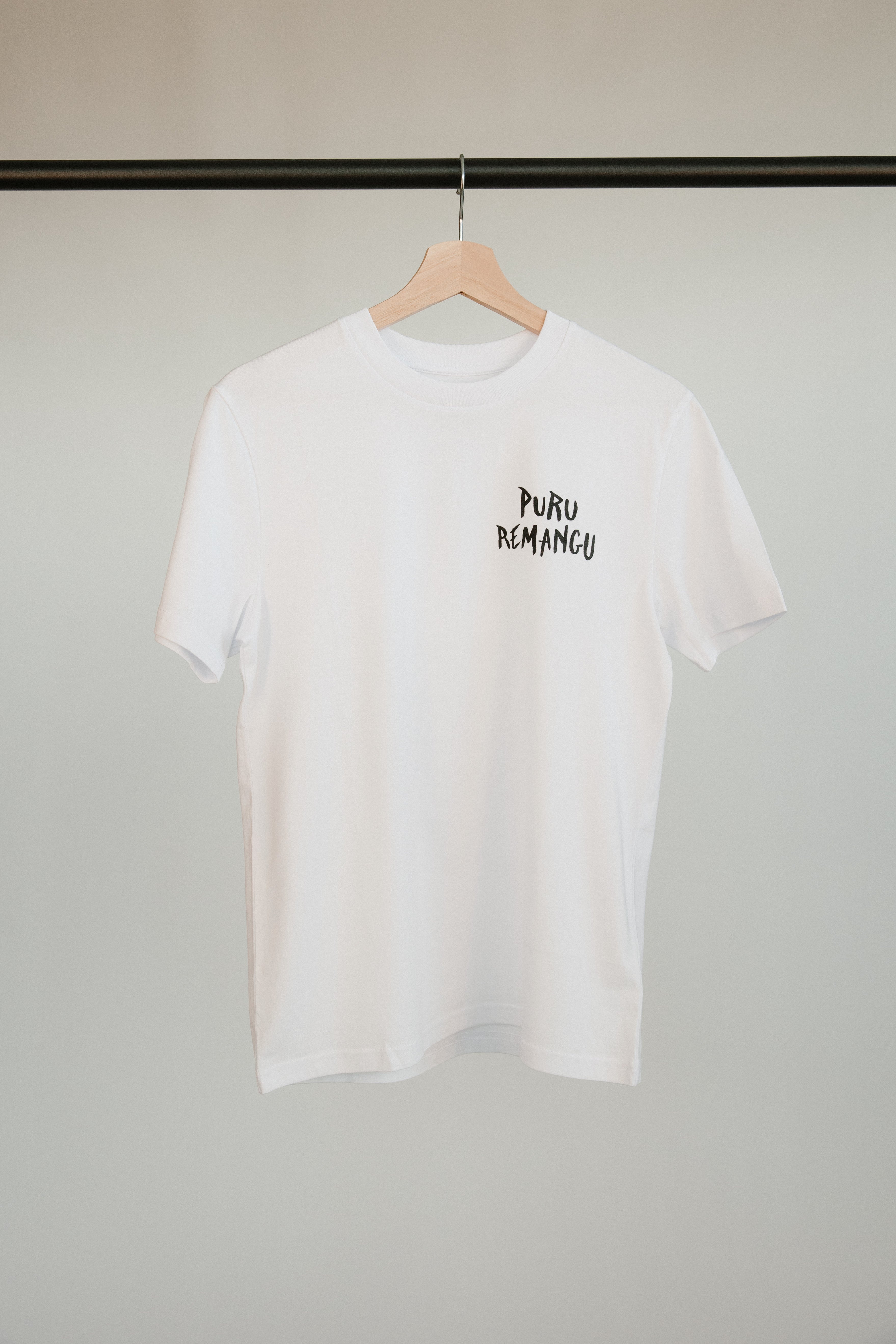 Camiseta Puru Remangu Blanca - Unisex