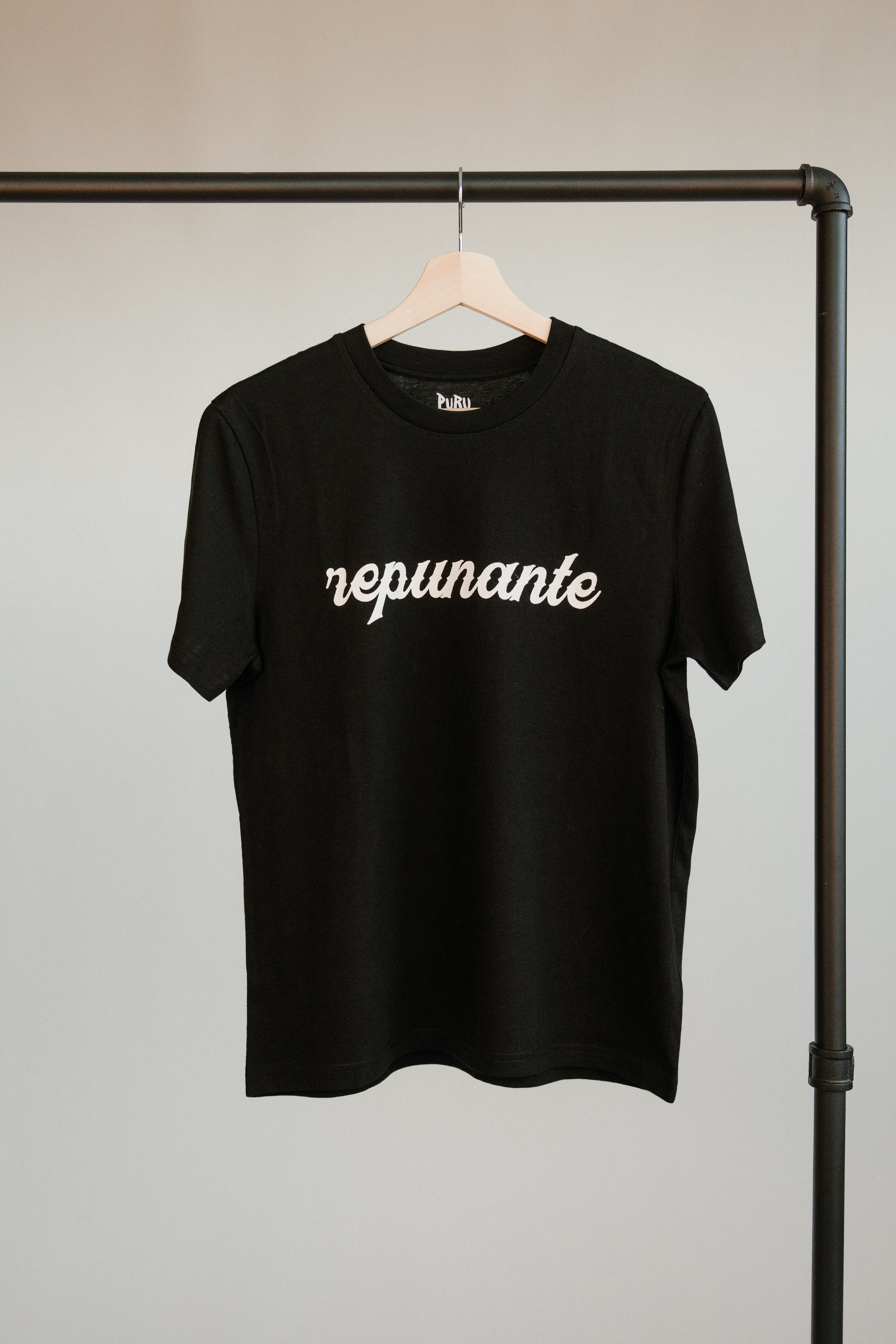 Camiseta Repunante - Unisex
