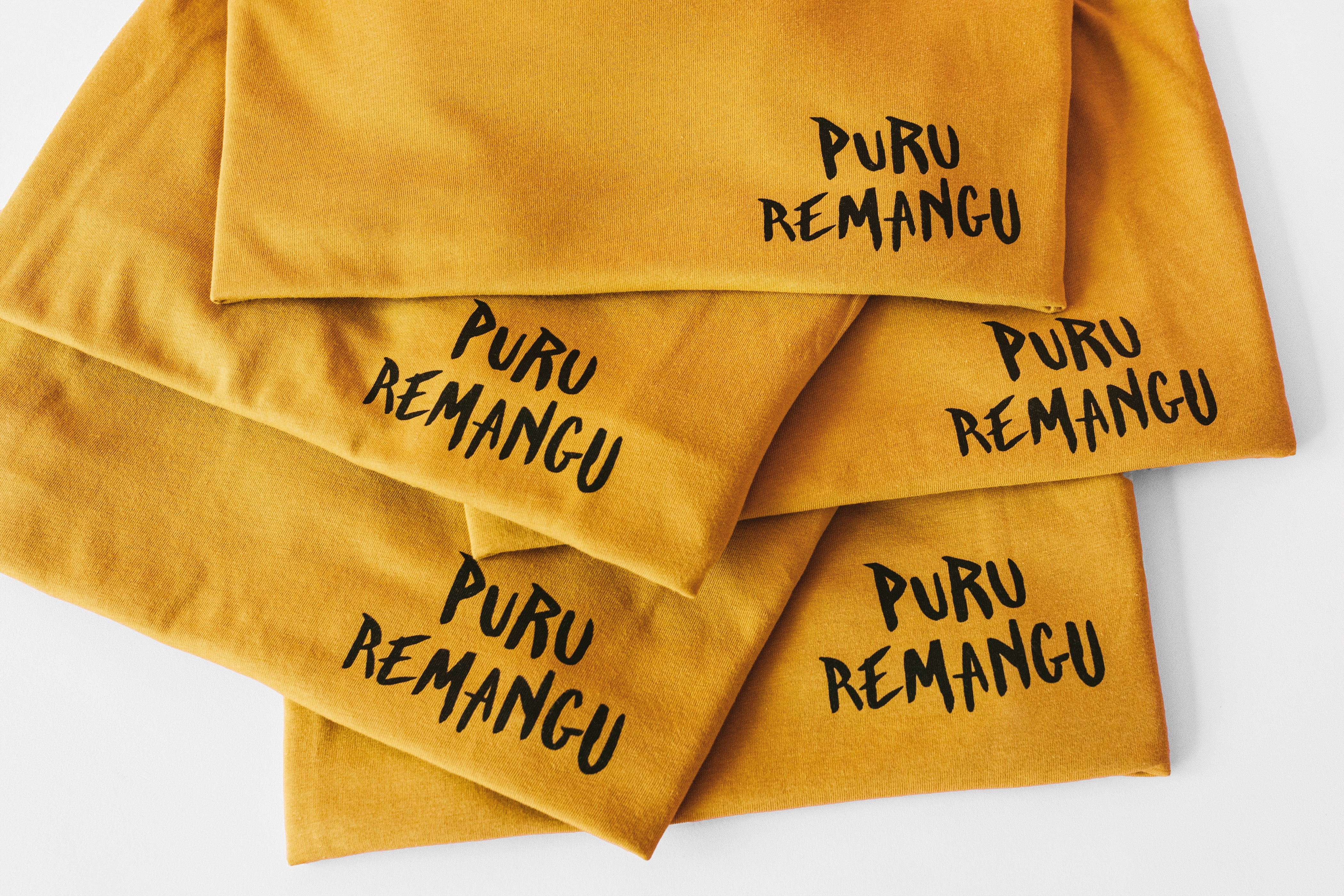 Camiseta Puru Remangu Mostaza - Unisex