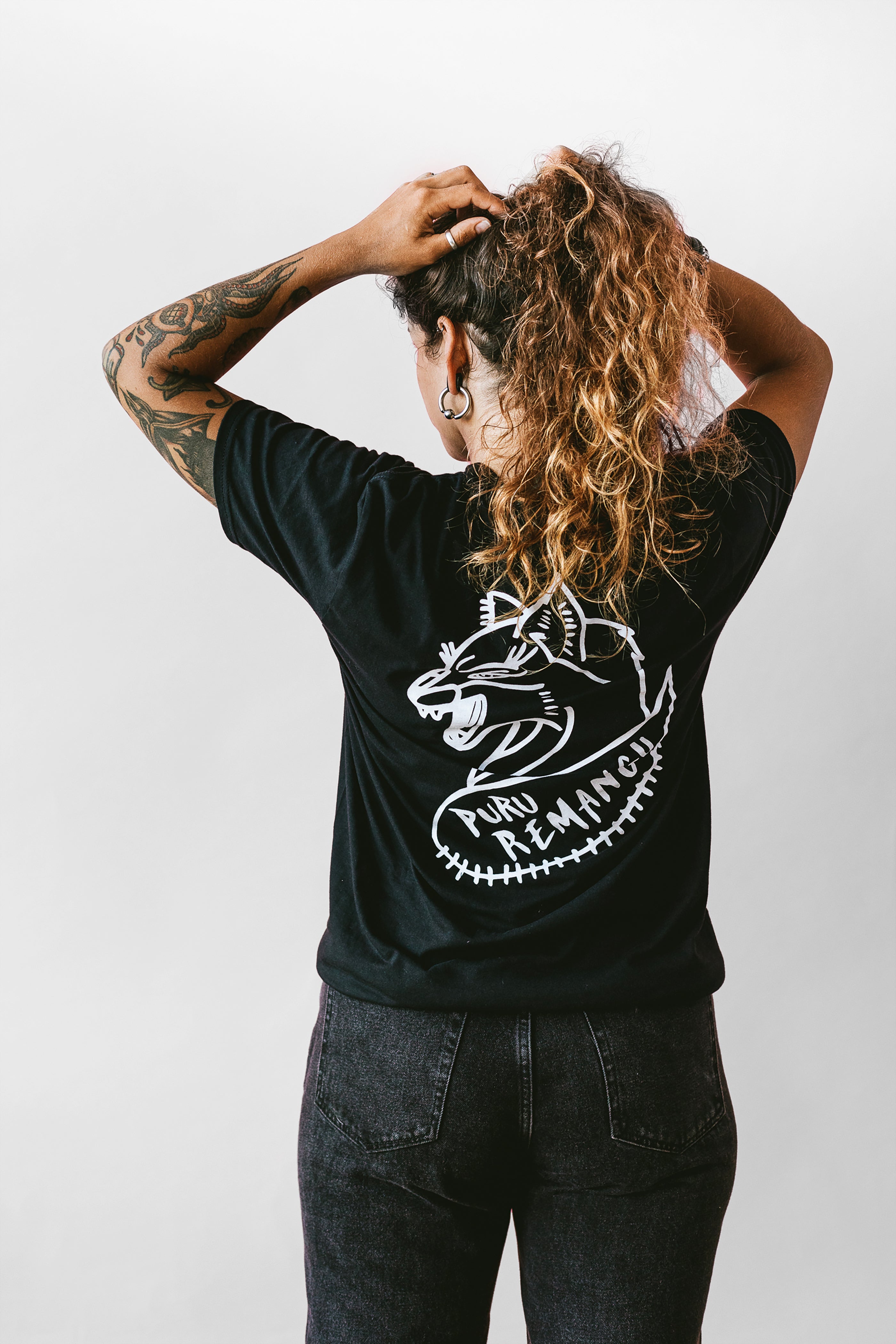 Camiseta Puru Remangu Negra - Unisex