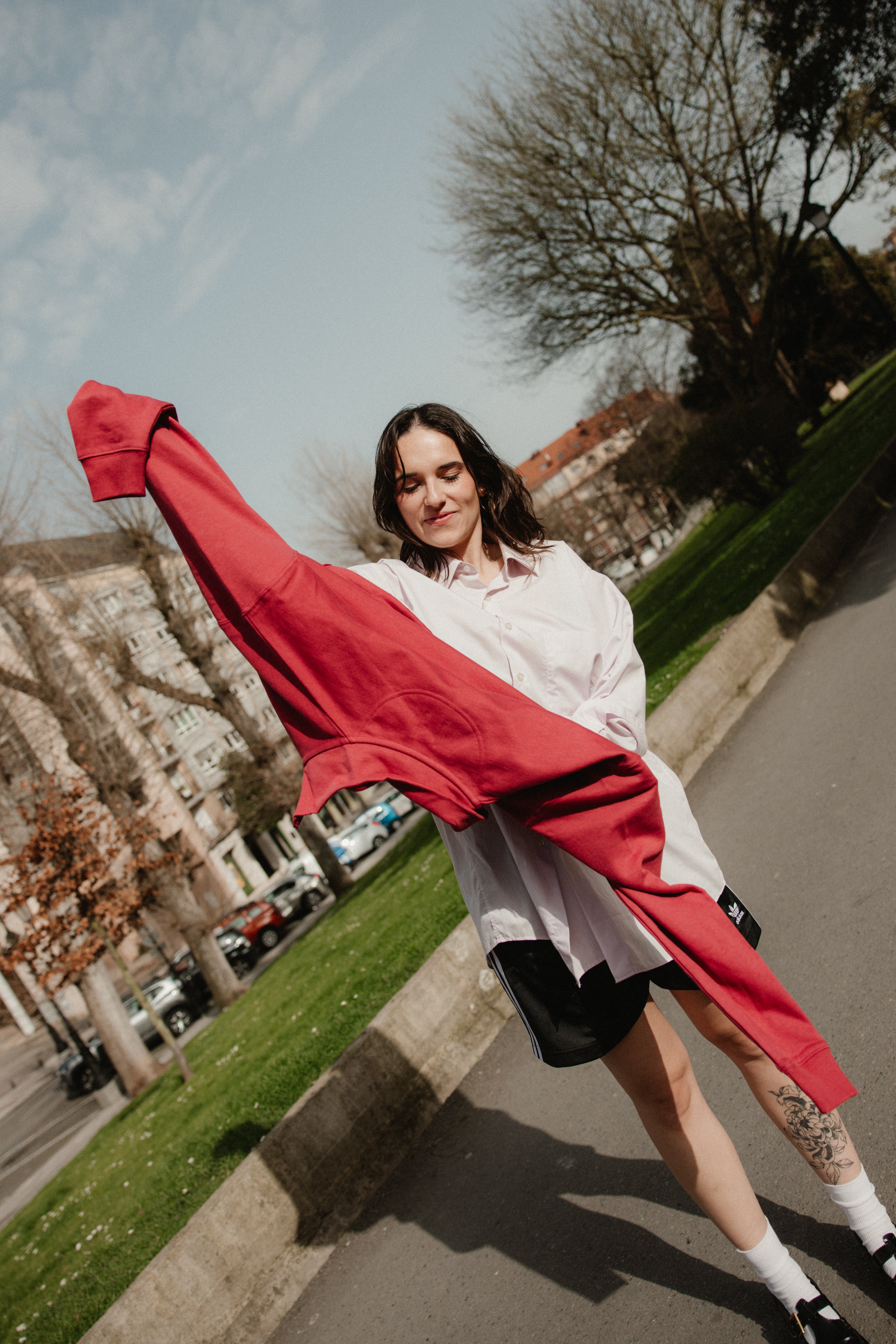 Sudadera Puru Remangu Bordada Colorada - Unisex