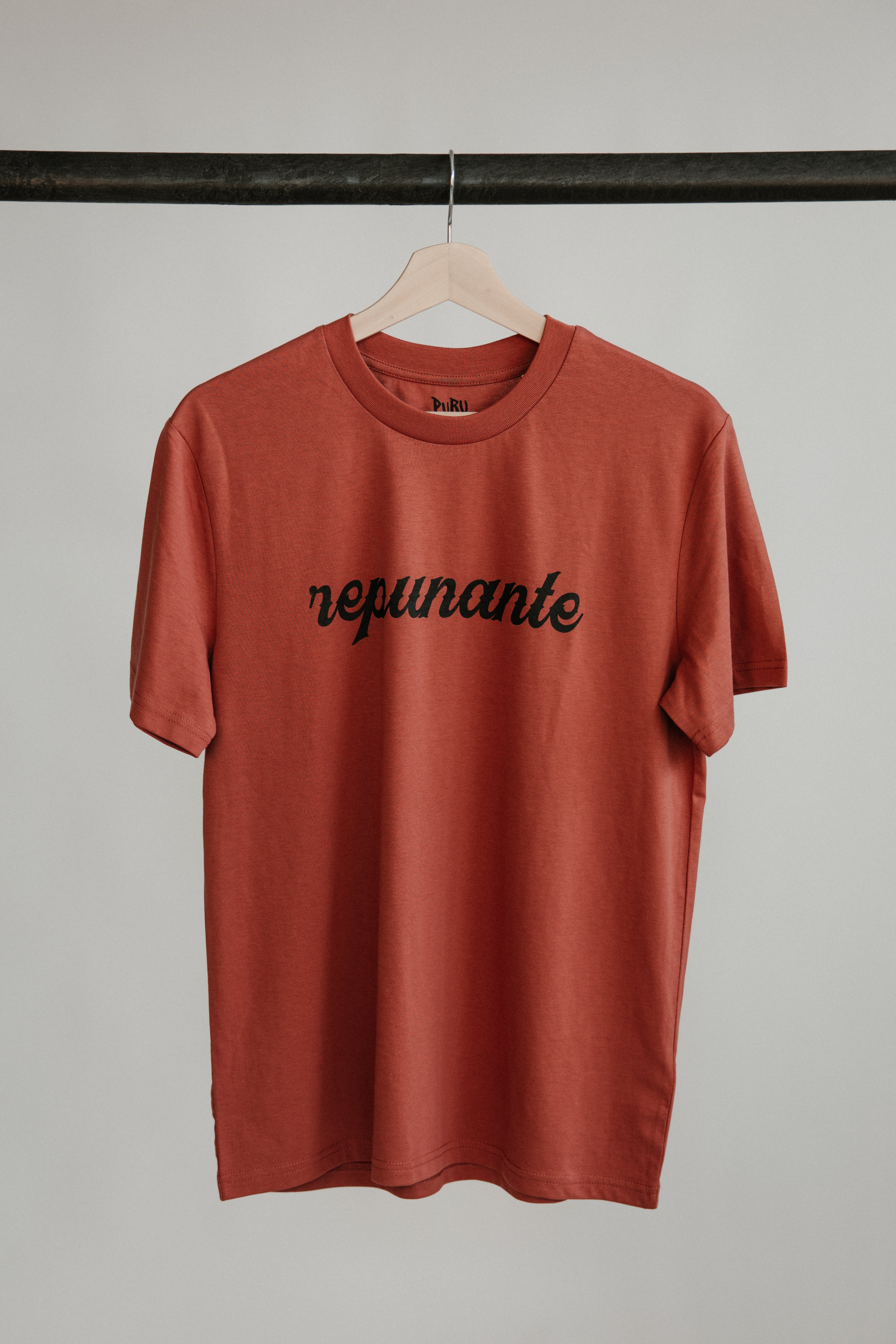 Camiseta Repunante Teya - Unisex