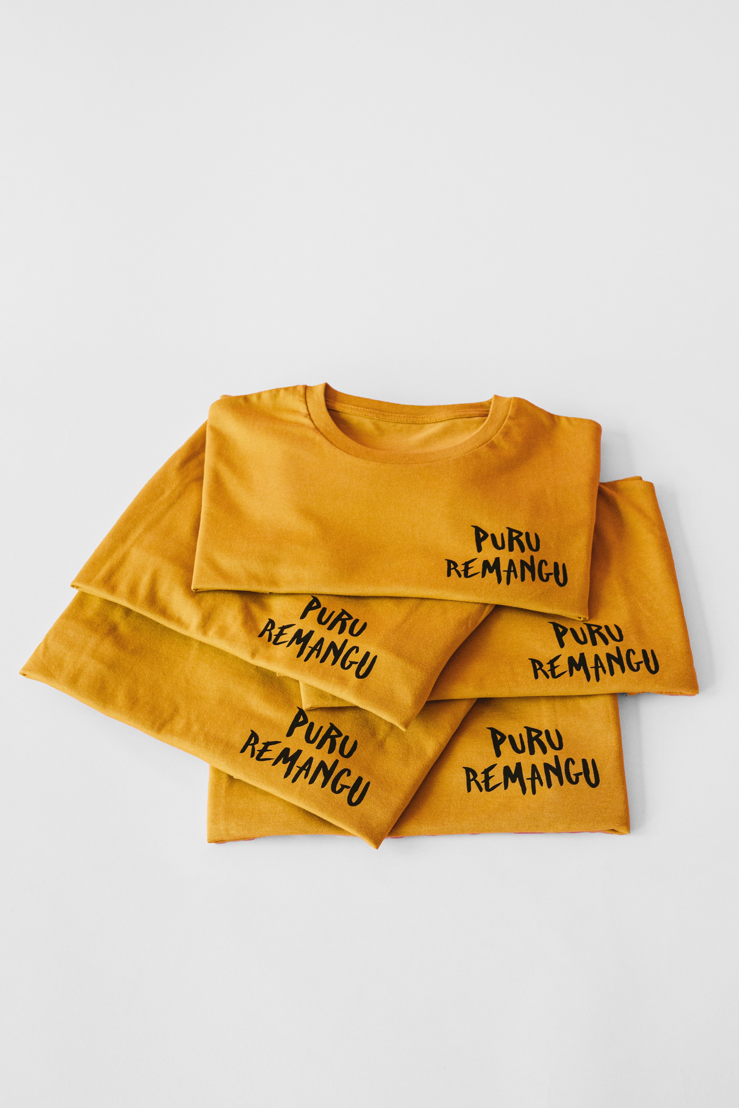 Camiseta Puru Remangu Mostaza - Unisex